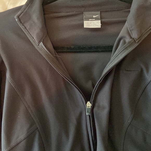 Nike dri-fit full-zip top shirt / mint condition / all black! - Picture 4 of 4